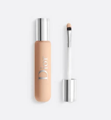 christian dior under eye concealer.